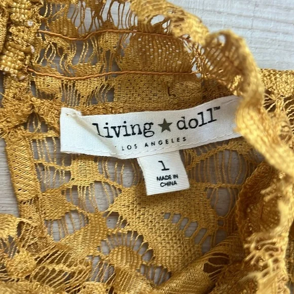 Living Doll Los Angeles Lace cocktail lace Dress yellow gold - Picture 3 of 4